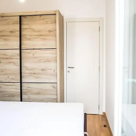 Appartement Blanc 1664 *